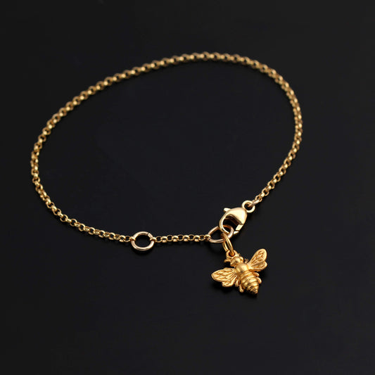 A Charmed Impression Small Bee Gold Charm Bracelet for Girls |Children • Little 24k Gold Bee Bracelet • 14k Gold Filled Chain • Vermeil Bumblebee Charm • Honey Bee • Bumble Bee