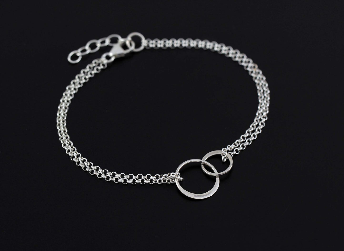 A Charmed Impression Father to Daughter Gifts • Sterling Silver Bracelet • Infinite Love • Two Connected Eternity Circles Bracelet • Gift for Women Teenage Girl • Gift for Daughter from Dad